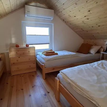 Antonowka Semesterbostad *